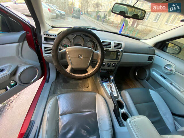 Красный Додж Авенджер, объемом двигателя 2.4 л и пробегом 304 тыс. км за 3950 $, фото 9 на Automoto.ua