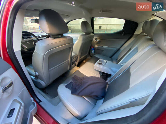 Красный Додж Авенджер, объемом двигателя 2.4 л и пробегом 304 тыс. км за 3950 $, фото 11 на Automoto.ua