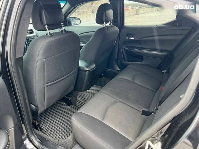 Додж Авенджер, объемом двигателя 2.4 л и пробегом 262 тыс. км за 7650 $, фото 27 на Automoto.ua