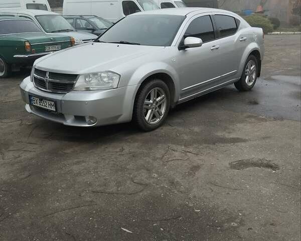 Сірий Додж Avenger, об'ємом двигуна 2.36 л та пробігом 140 тис. км за 5799 $, фото 7 на Automoto.ua