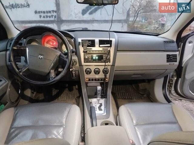 Сірий Додж Avenger, об'ємом двигуна 2.36 л та пробігом 180 тис. км за 6000 $, фото 8 на Automoto.ua