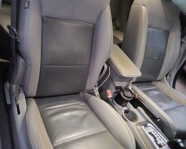 Сірий Додж Avenger, об'ємом двигуна 2.36 л та пробігом 180 тис. км за 6000 $, фото 15 на Automoto.ua