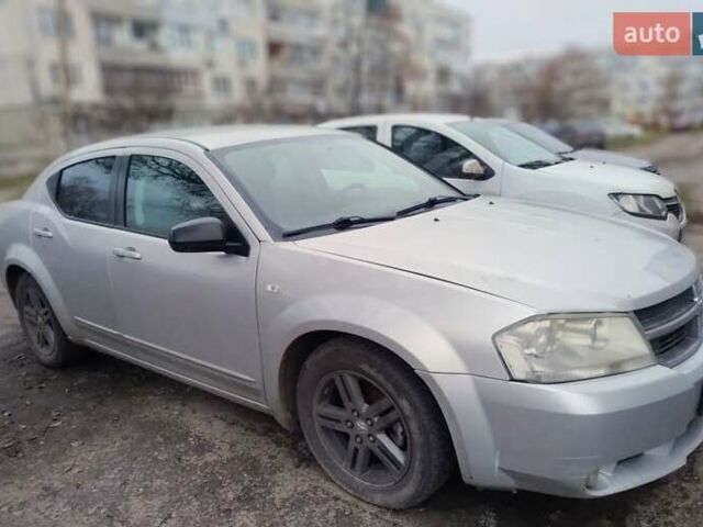 Сірий Додж Avenger, об'ємом двигуна 2.36 л та пробігом 180 тис. км за 6000 $, фото 1 на Automoto.ua