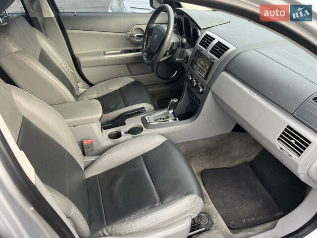 Сірий Додж Avenger, об'ємом двигуна 2.4 л та пробігом 208 тис. км за 4890 $, фото 7 на Automoto.ua