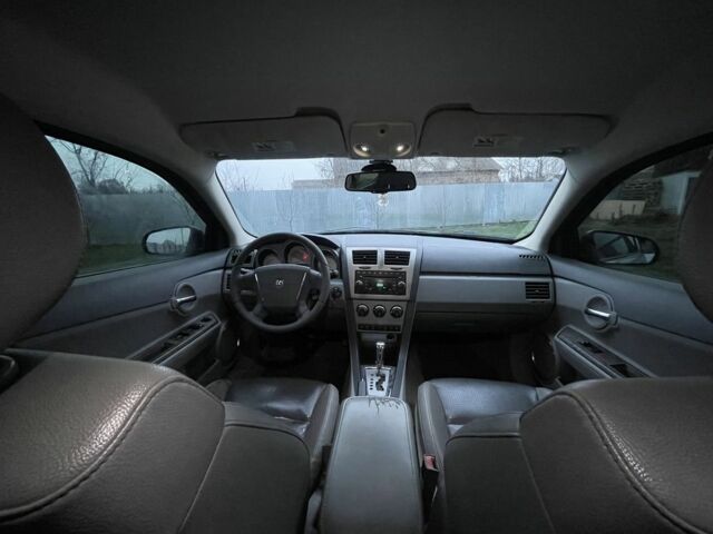 Серый Додж Авенджер, объемом двигателя 2.4 л и пробегом 265 тыс. км за 3800 $, фото 10 на Automoto.ua