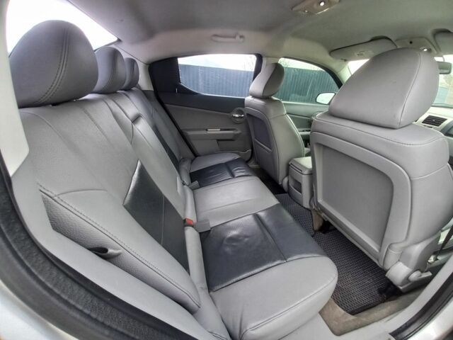 Сірий Додж Avenger, об'ємом двигуна 2.4 л та пробігом 300 тис. км за 6200 $, фото 6 на Automoto.ua