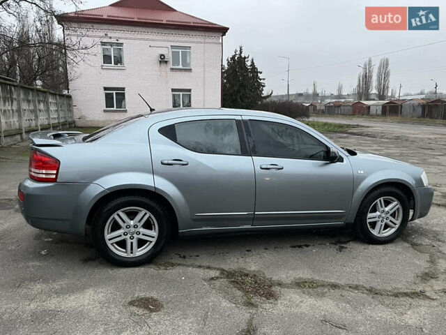 Серый Додж Авенджер, объемом двигателя 2.36 л и пробегом 265 тыс. км за 4500 $, фото 4 на Automoto.ua