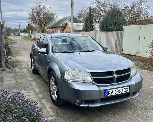 Сірий Додж Avenger, об'ємом двигуна 2.4 л та пробігом 300 тис. км за 6200 $, фото 1 на Automoto.ua