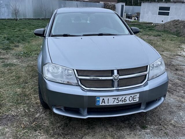 Серый Додж Авенджер, объемом двигателя 2.4 л и пробегом 265 тыс. км за 3800 $, фото 6 на Automoto.ua