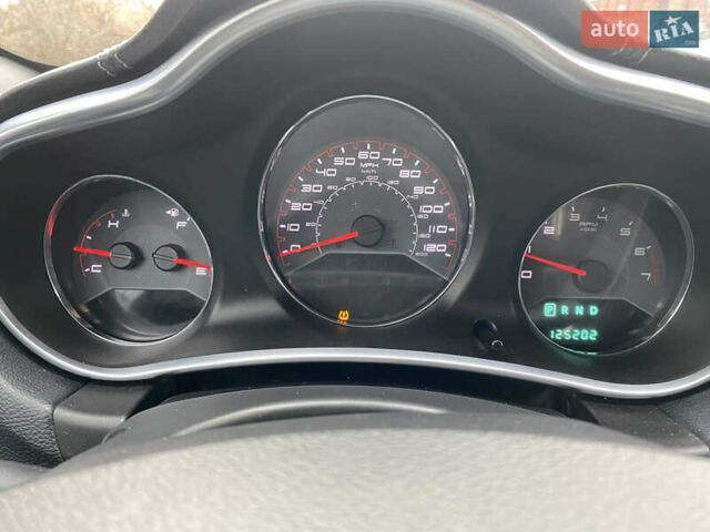 Серый Додж Авенджер, объемом двигателя 2.4 л и пробегом 195 тыс. км за 7000 $, фото 26 на Automoto.ua