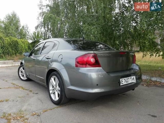 Серый Додж Авенджер, объемом двигателя 2.4 л и пробегом 133 тыс. км за 9000 $, фото 32 на Automoto.ua