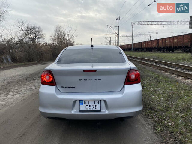 Серый Додж Авенджер, объемом двигателя 2.4 л и пробегом 195 тыс. км за 7000 $, фото 6 на Automoto.ua