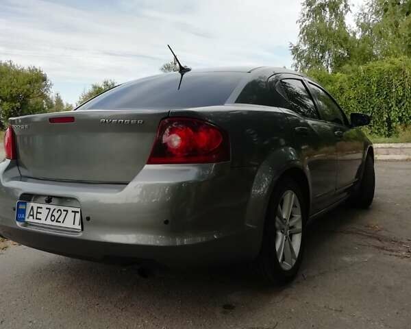 Серый Додж Авенджер, объемом двигателя 2.4 л и пробегом 133 тыс. км за 9000 $, фото 34 на Automoto.ua