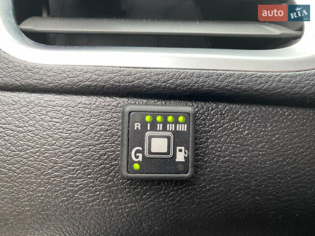 Серый Додж Авенджер, объемом двигателя 2.4 л и пробегом 195 тыс. км за 7000 $, фото 28 на Automoto.ua