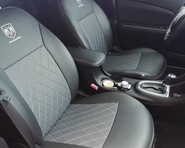 Серый Додж Авенджер, объемом двигателя 2.4 л и пробегом 133 тыс. км за 9000 $, фото 15 на Automoto.ua