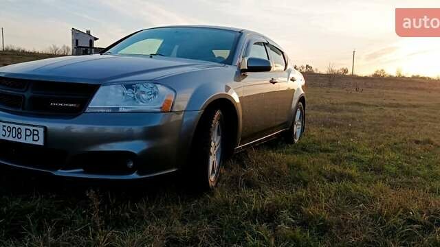 Серый Додж Авенджер, объемом двигателя 2.4 л и пробегом 116 тыс. км за 8300 $, фото 1 на Automoto.ua