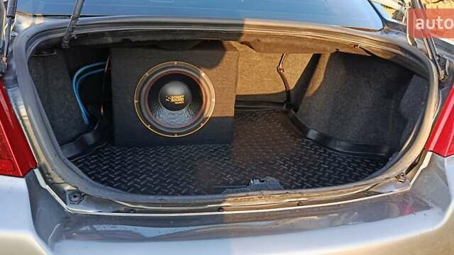 Серый Додж Авенджер, объемом двигателя 2.4 л и пробегом 116 тыс. км за 8300 $, фото 31 на Automoto.ua