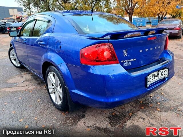 Синий Додж Авенджер, объемом двигателя 2.4 л и пробегом 200 тыс. км за 6700 $, фото 4 на Automoto.ua