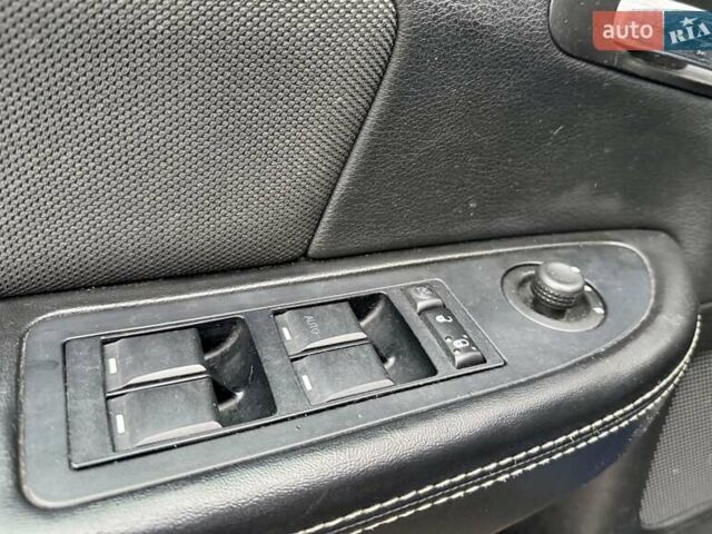 Синій Додж Avenger, об'ємом двигуна 2.4 л та пробігом 121 тис. км за 6299 $, фото 11 на Automoto.ua