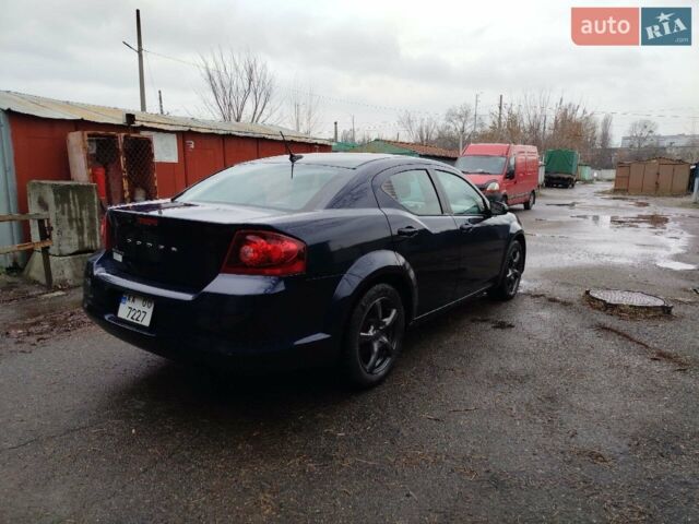 Синій Додж Avenger, об'ємом двигуна 2.4 л та пробігом 115 тис. км за 7600 $, фото 1 на Automoto.ua