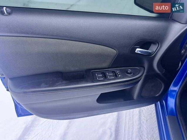 Синій Додж Avenger, об'ємом двигуна 2.4 л та пробігом 170 тис. км за 6500 $, фото 15 на Automoto.ua