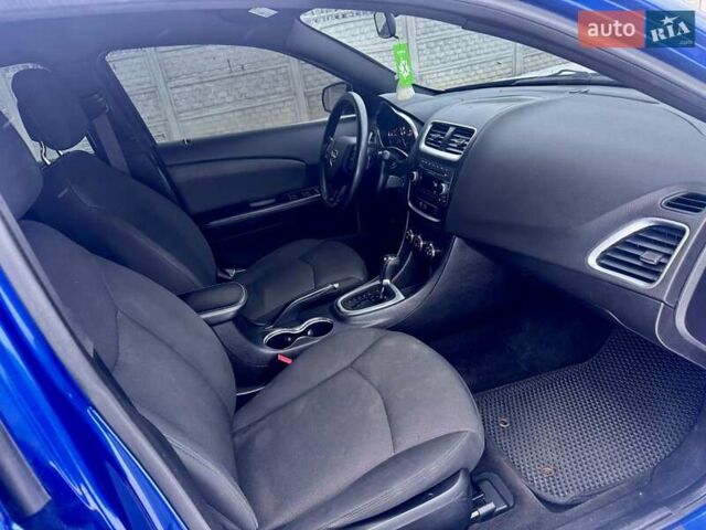 Синій Додж Avenger, об'ємом двигуна 2.4 л та пробігом 170 тис. км за 6500 $, фото 9 на Automoto.ua