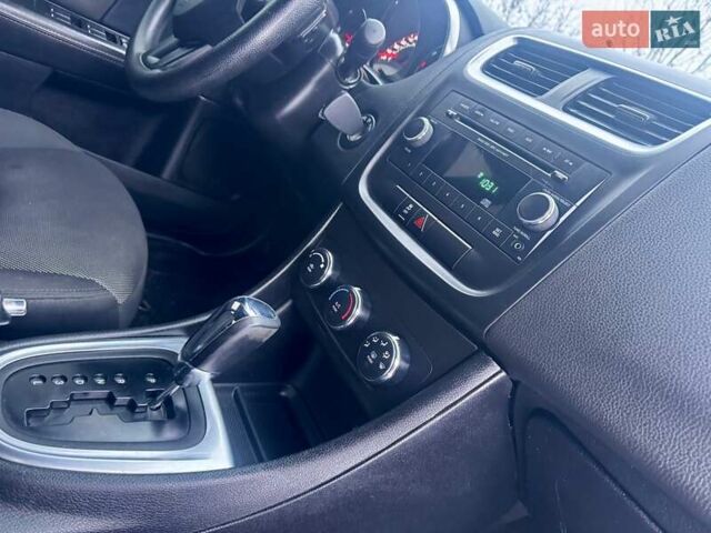 Синій Додж Avenger, об'ємом двигуна 2.4 л та пробігом 170 тис. км за 6500 $, фото 10 на Automoto.ua