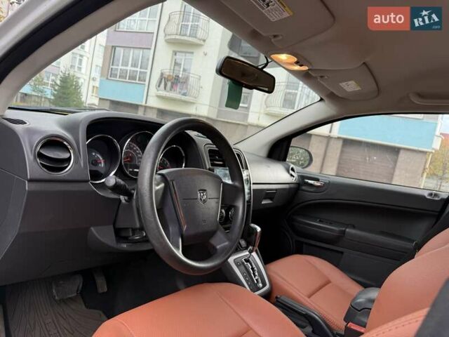 Додж Калибер 2011 в Николаеве на Automoto.ua Белый Додж Калибер, объемом двигателя 0 л и пробегом 205 тыс. км за 7900 $, фото 17 на Automoto.ua