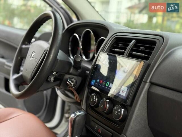 Додж Калибер 2011 в Николаеве на Automoto.ua Белый Додж Калибер, объемом двигателя 0 л и пробегом 205 тыс. км за 7900 $, фото 22 на Automoto.ua