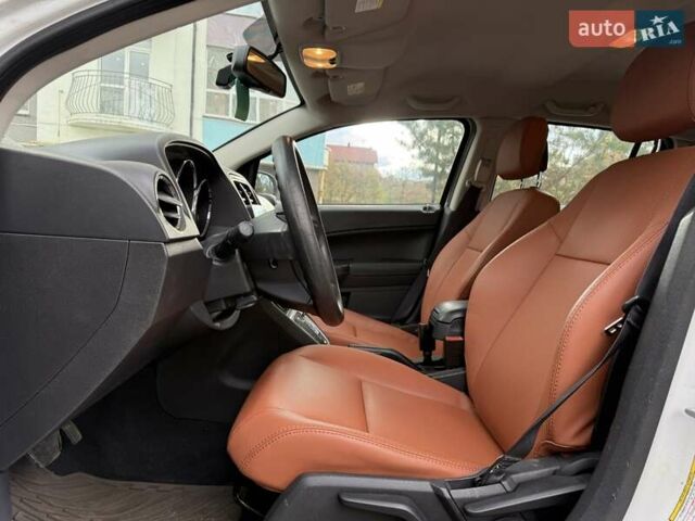 Додж Калибер 2011 в Николаеве на Automoto.ua Белый Додж Калибер, объемом двигателя 0 л и пробегом 205 тыс. км за 7900 $, фото 16 на Automoto.ua