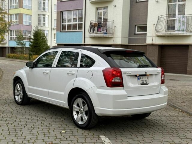 Белый Додж Калибер, объемом двигателя 2 л и пробегом 199 тыс. км за 7800 $, фото 3 на Automoto.ua