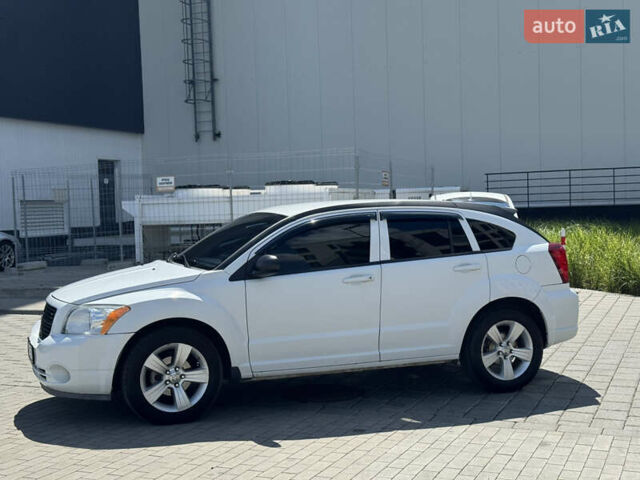 Белый Додж Калибер, объемом двигателя 2 л и пробегом 247 тыс. км за 6700 $, фото 1 на Automoto.ua