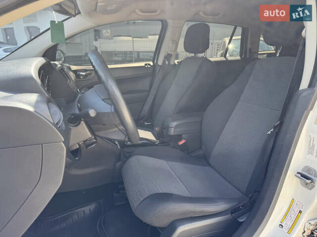 Белый Додж Калибер, объемом двигателя 2 л и пробегом 247 тыс. км за 6700 $, фото 11 на Automoto.ua