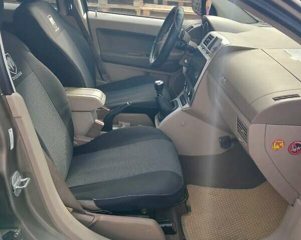 Бежевый Додж Калибер, объемом двигателя 2 л и пробегом 472 тыс. км за 6200 $, фото 9 на Automoto.ua