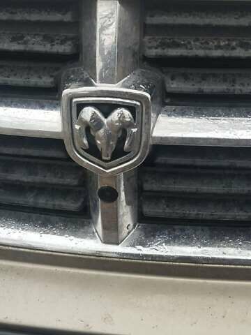 Бежевый Додж Калибер, объемом двигателя 1.96 л и пробегом 472 тыс. км за 7000 $, фото 6 на Automoto.ua