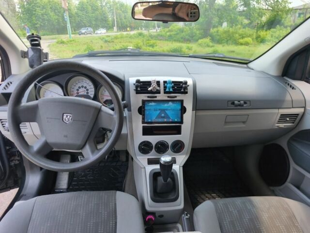 Чорний Додж Caliber, об'ємом двигуна 1.8 л та пробігом 268 тис. км за 5800 $, фото 8 на Automoto.ua