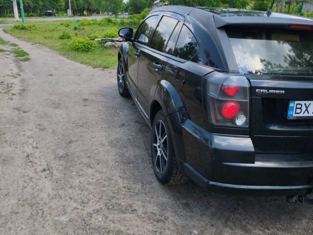 Чорний Додж Caliber, об'ємом двигуна 1.8 л та пробігом 268 тис. км за 5800 $, фото 4 на Automoto.ua