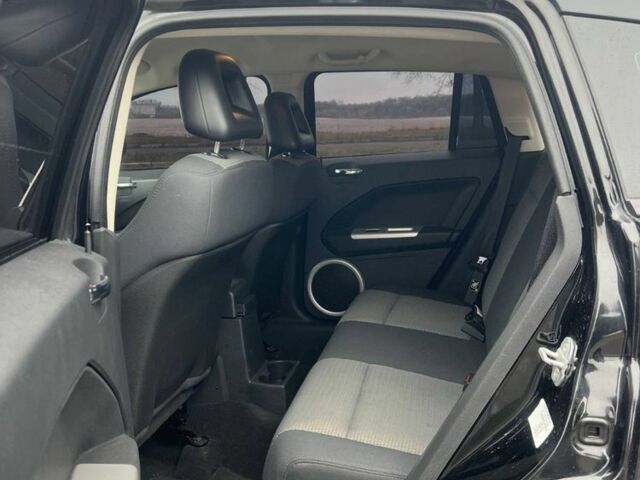 Черный Додж Калибер, объемом двигателя 1.8 л и пробегом 112 тыс. км за 6000 $, фото 5 на Automoto.ua