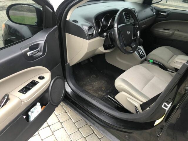 Черный Додж Калибер, объемом двигателя 2 л и пробегом 95 тыс. км за 6900 $, фото 14 на Automoto.ua