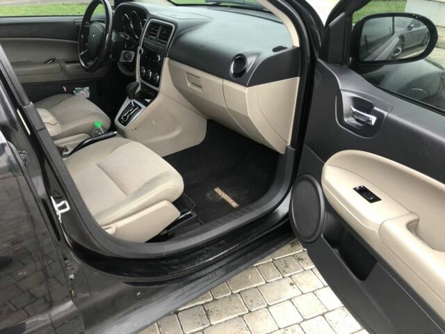 Черный Додж Калибер, объемом двигателя 2 л и пробегом 95 тыс. км за 6900 $, фото 8 на Automoto.ua