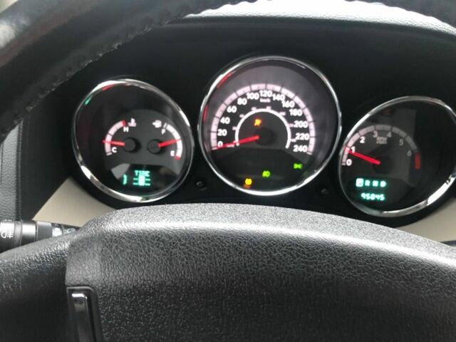 Черный Додж Калибер, объемом двигателя 2 л и пробегом 95 тыс. км за 6900 $, фото 12 на Automoto.ua