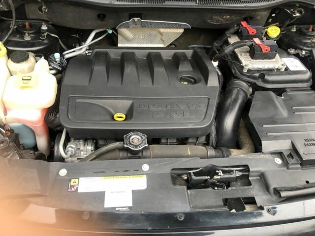 Черный Додж Калибер, объемом двигателя 2 л и пробегом 95 тыс. км за 6900 $, фото 5 на Automoto.ua