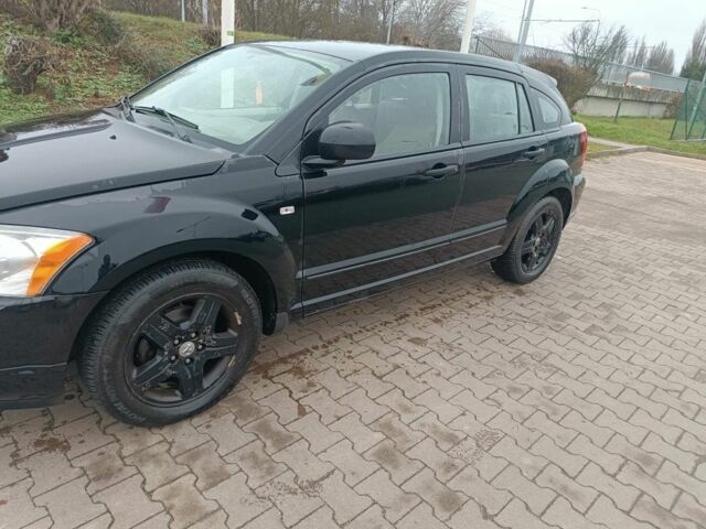 Черный Додж Калибер, объемом двигателя 2 л и пробегом 260 тыс. км за 2400 $, фото 2 на Automoto.ua