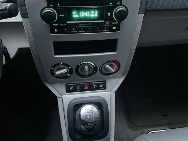 Черный Додж Калибер, объемом двигателя 2 л и пробегом 210 тыс. км за 5350 $, фото 15 на Automoto.ua