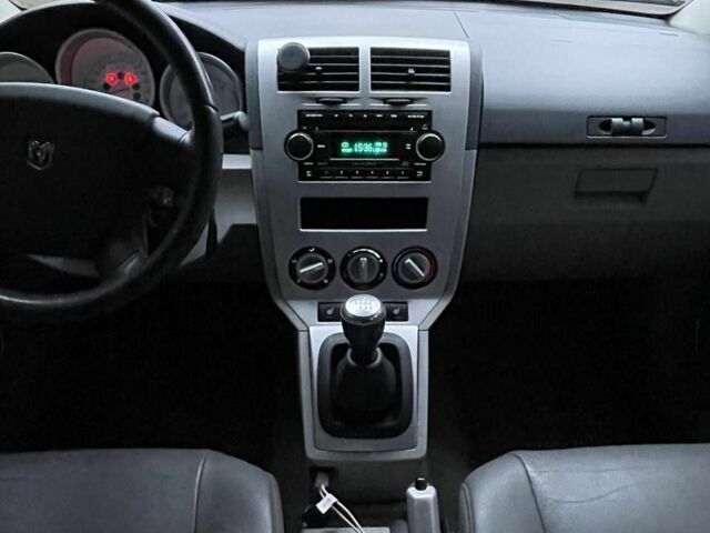 Черный Додж Калибер, объемом двигателя 2 л и пробегом 210 тыс. км за 5350 $, фото 13 на Automoto.ua