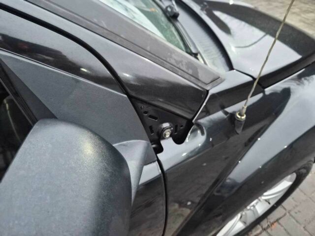 Чорний Додж Caliber, об'ємом двигуна 2.4 л та пробігом 177 тис. км за 7899 $, фото 17 на Automoto.ua