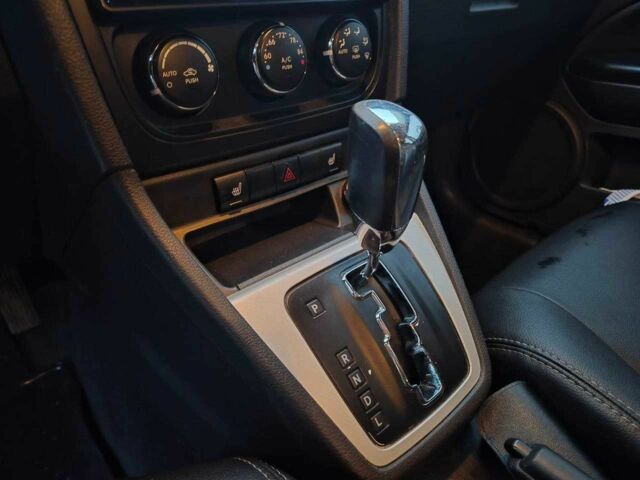 Чорний Додж Caliber, об'ємом двигуна 2.4 л та пробігом 177 тис. км за 7899 $, фото 3 на Automoto.ua