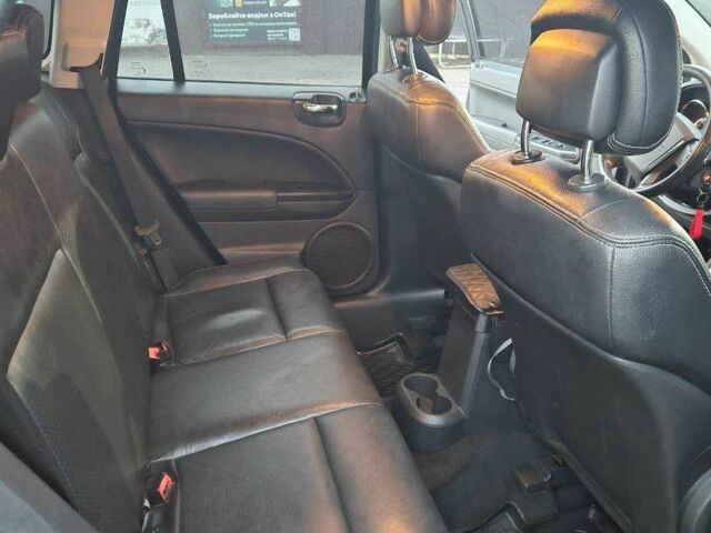 Чорний Додж Caliber, об'ємом двигуна 2.4 л та пробігом 177 тис. км за 7899 $, фото 23 на Automoto.ua