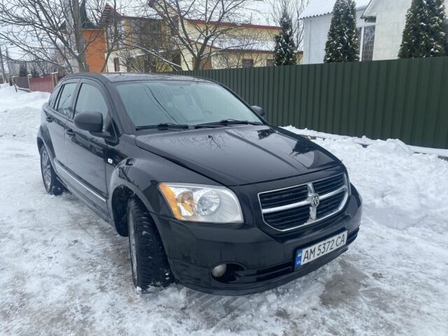 Черный Додж Калибер, объемом двигателя 2.1 л и пробегом 380 тыс. км за 3250 $, фото 2 на Automoto.ua