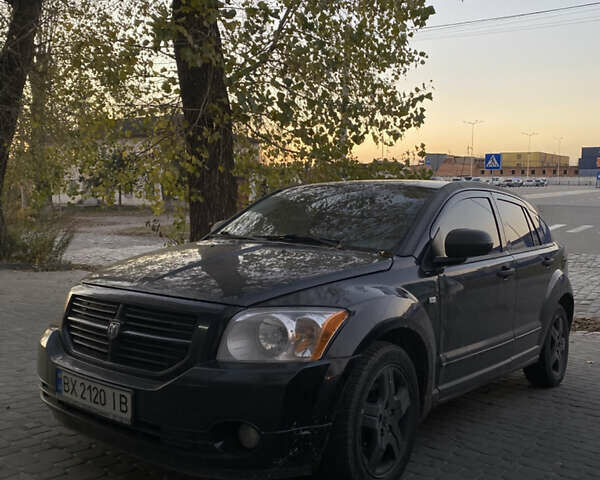 Черный Додж Калибер, объемом двигателя 1.97 л и пробегом 340 тыс. км за 4700 $, фото 1 на Automoto.ua